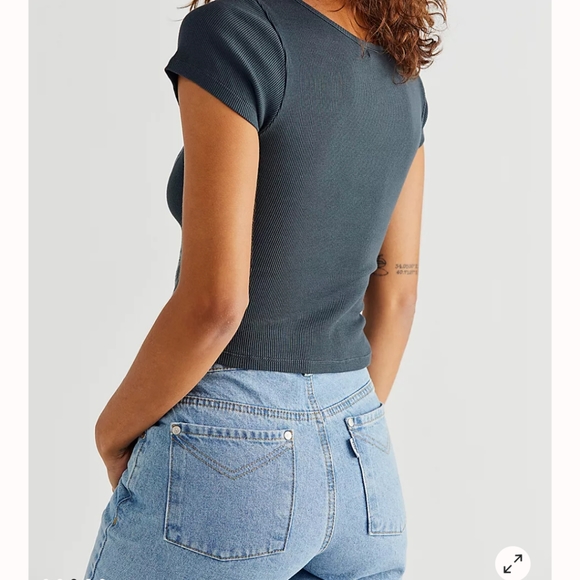 Free People Cropped T shirts - Picture 12 of 14